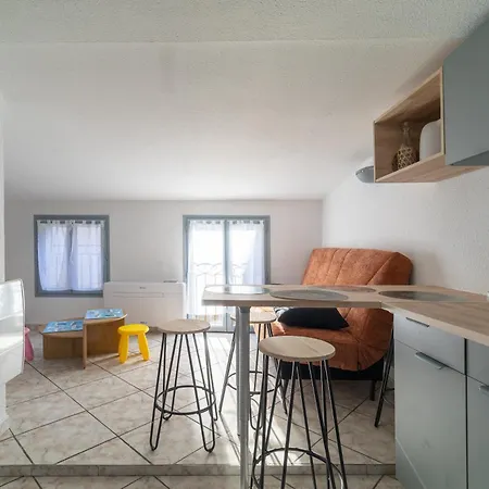 Le Nid De - Centre De Apartment